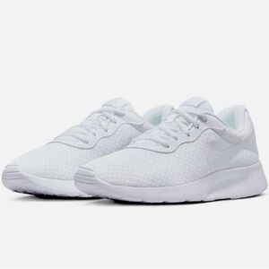 Nike Women’s Tanjun Sneakers